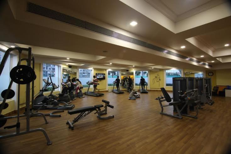 Club Paraiso Rāipur Buitenkant foto